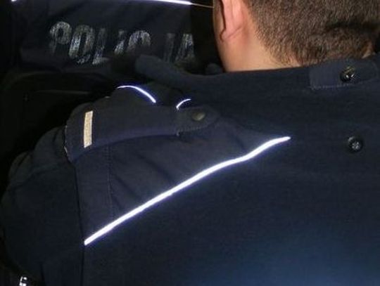 Nożownik po libacji ujarzmiony, ugodził w brzuch kolegę