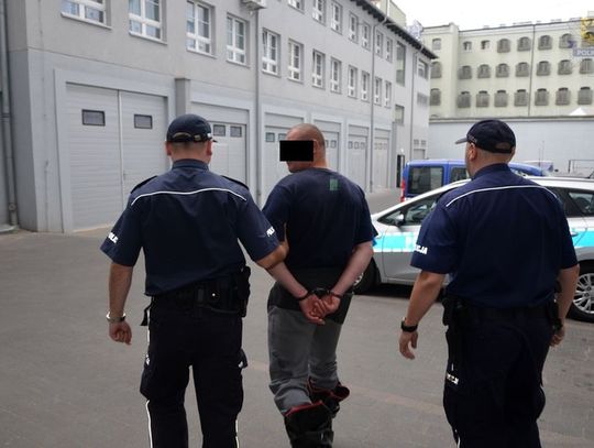 Oblał byłą partnerkę płynem łatwopalnym