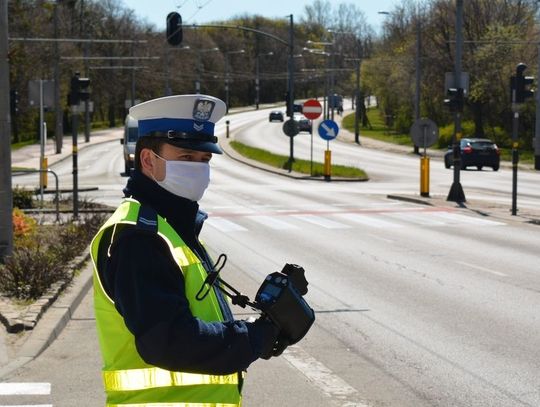 Od piątku do niedzieli długi weekend majowy – w trosce o wspólne bezpieczeństwo, więcej patroli policyjnych na drogach