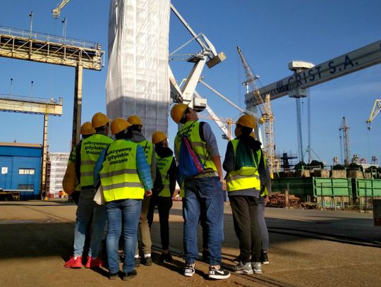 Odkrywamy gdyńskie stocznie