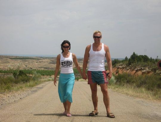 Odległość nie ma znaczenia.  Stolik kociewski z Sylwią i Rafałem Kośnikami 