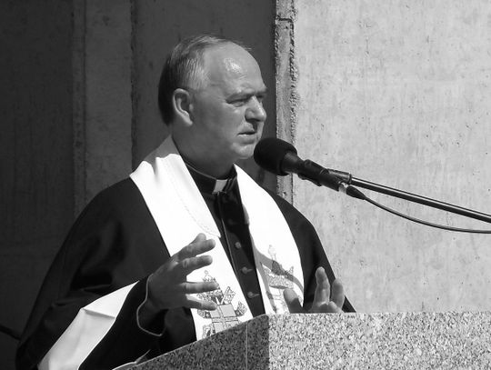 Odszedł ksiądz kanonik Roman Misiak, proboszcz parafii w Lubiszewie