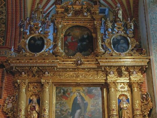 Ołtarz Maryjny odzyskał blask