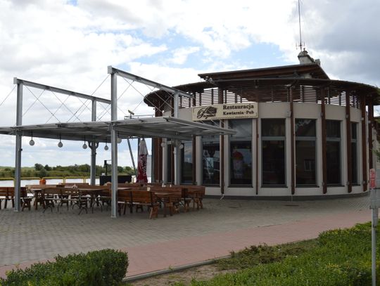 Opóźnia się sprzedaż przystani. Dzierżawca na razie zostaje