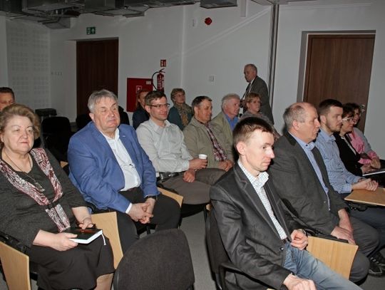 Opóźnienia w dopłatach bezpośrednich