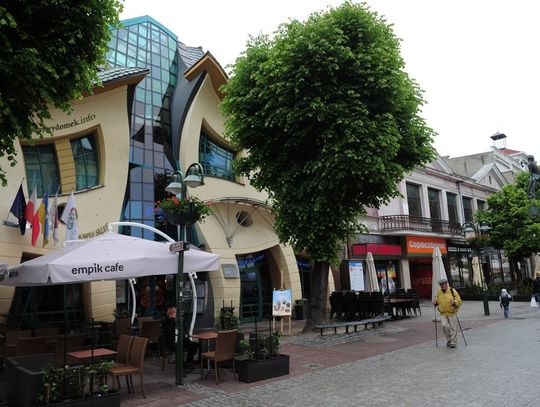 Ostra walka z nielegalnymi reklamami w Sopocie