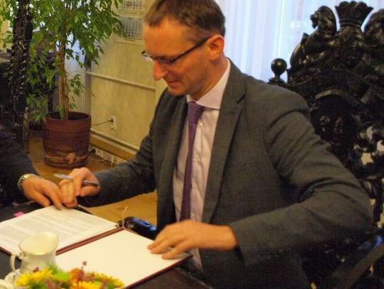 Ostre cięcia w Pruszczu Gd. - obcinanie diet radnych, zamrożone pensje, premie