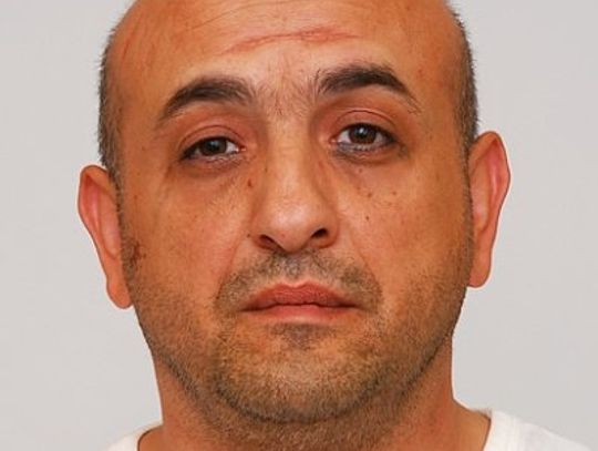 Oszust działający metodą "na wnuczka"