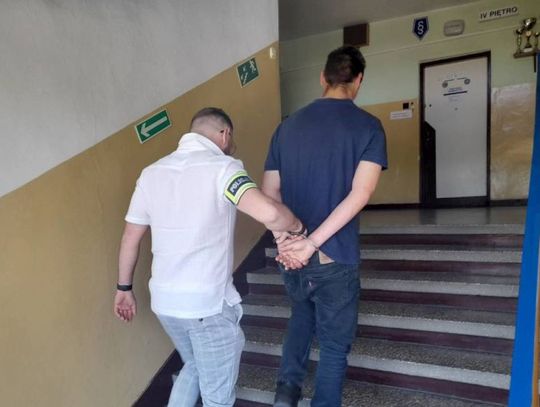 Oszust podawał się za... prokuratora. Próbował oszukać starszą tczewiankę