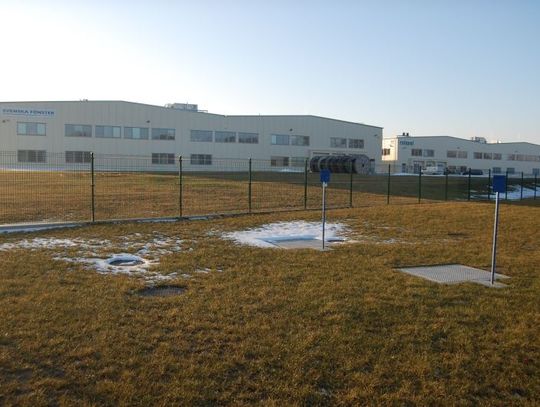  Paliła się maszyna w hali fabryki w Wędkowach