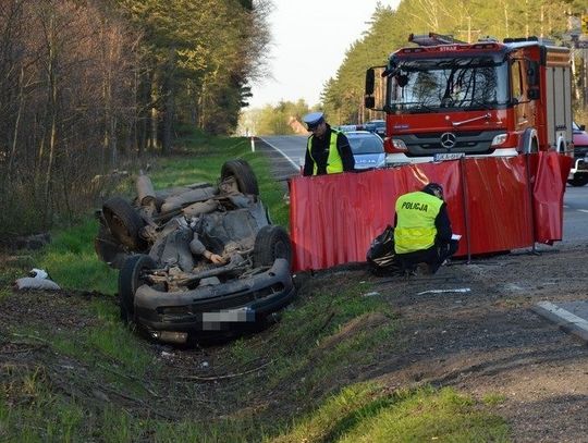 Pasażerka w ciężkim stanie w wypadku pod Hopowem