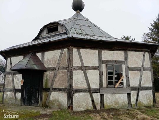 Perełka architektury Powiśla domaga się natychmiastowego remontu!