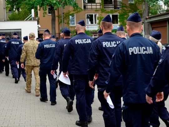 Piękna inicjatywa. Ponad 30 policjantów oddało krew podczas akcji krwiodawstwa w rocznicę Powstania Warszawskiego