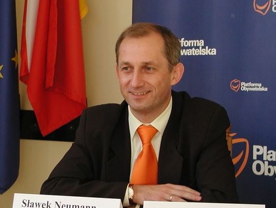 Pijar &quot;wysoce wystrzałowy&quot;. Poseł Neumann straszy PiS-em