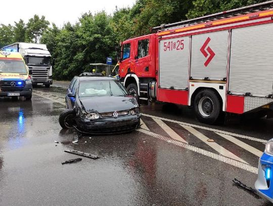 PILNE! Fatalny karambol w Czarlinie. Zderzyło się pięć aut z 12 osobami... [ZDJĘCIA !!]