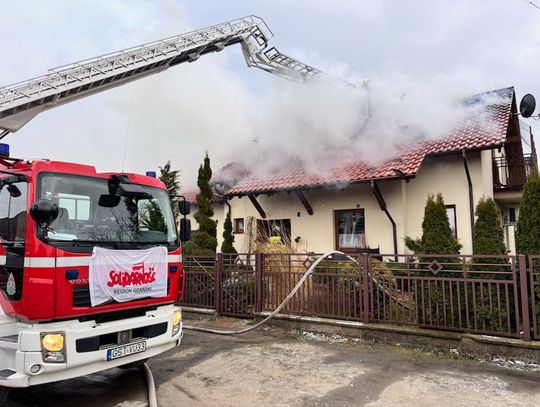 PILNEJ: Płonie dom w Nowej Wsi Rzecznej