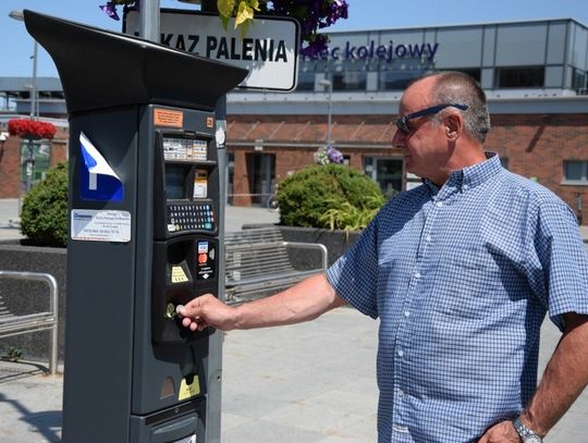 Płacą i zgrzytają zębami. Uchwały parkingowe wycofane, wracają na kolejnej sesji