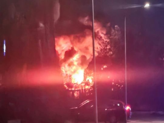 Płoną opony na ul. Przemysłowejej