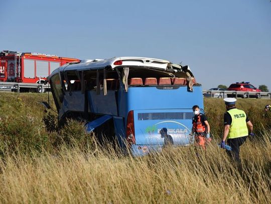 Po wypadku autokaru na trasie A1 