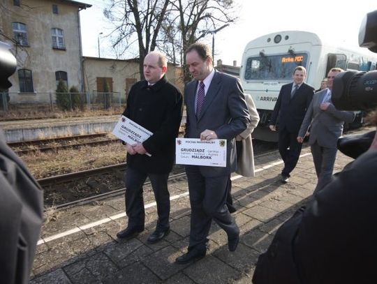 Pociąg, który połączył dwa województwa