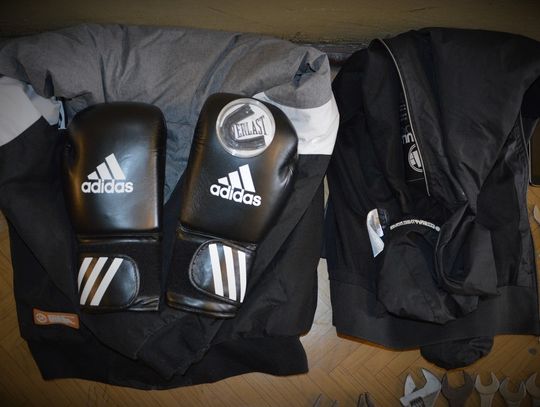 Podejrzany o 16 włamań do piwnic. Ukradł narzędzia i urządzenia warte 20 tys. zł