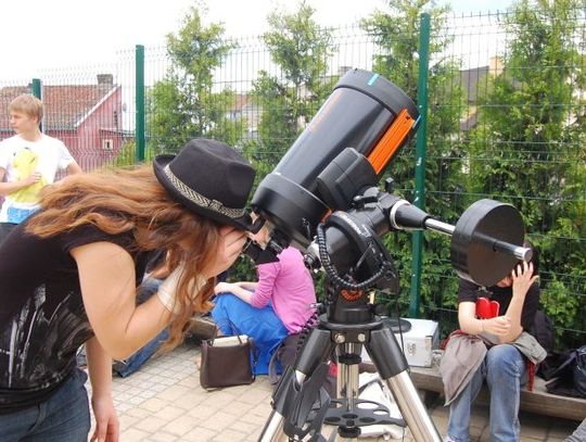 Podglądnij Wenus, gdy przejdzie przez Słońce! 