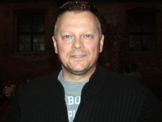 Podgryzanie pięt kabaretowi