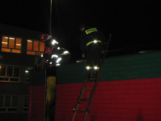 Podpalony "orlik" Podpalony "orlik"