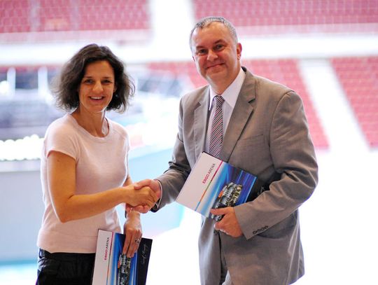 Podpisanie umowy pomiędzy AWFiS i ERGO ARENĄ