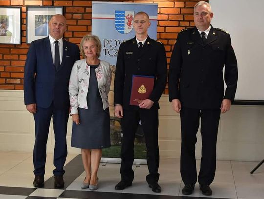 Podziękowania za bohaterską postawę strażaka z Tczewa
