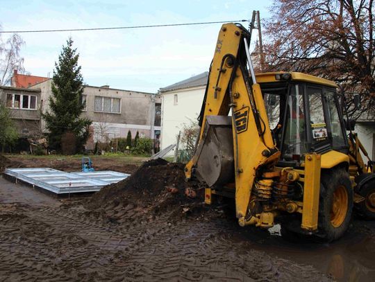 Podziemny punkt gromadzenia odpadów na finiszu