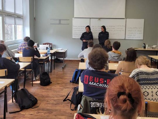 Policja zachęca do wstąpienia w szeregi. Wkrótce nowy nabór chętnych do pracy w Policji