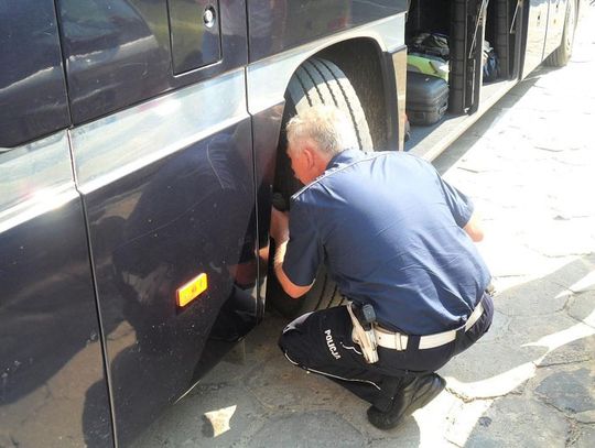 Policjanci będą sprawdzać autobusy wożące dzieci