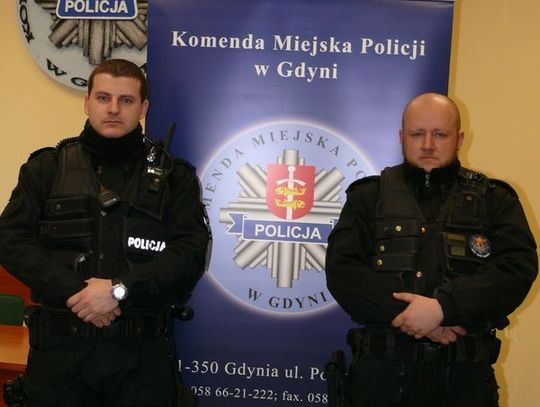 Policjanci ocalili życie 70 - letniego kierowcy