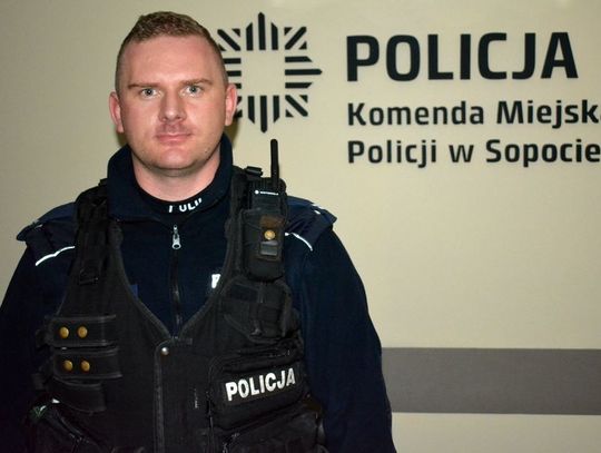 Policjanci ruszyli na pomoc nastolatkowi