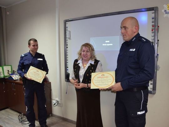 Policjanci spotkali się z seniorami na Oruni