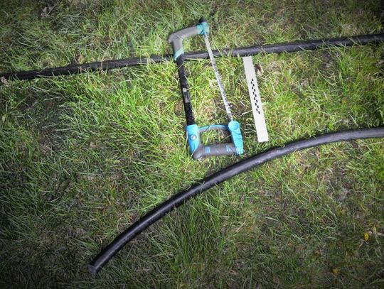 Policjanci z SOK-istami zatrzymali dwóch mężczyzn podejrzanych o usiłowanie kradzieży kabli do semaforów kolejowych