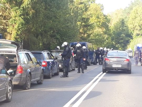 Policjanci zapobiegli „ustawce” pseudokibiców