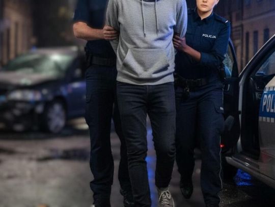 Policjanci zatrzymali pijanego recydywistę