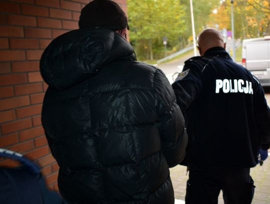 Policjanci zatrzymali poszukiwanego 40-latka