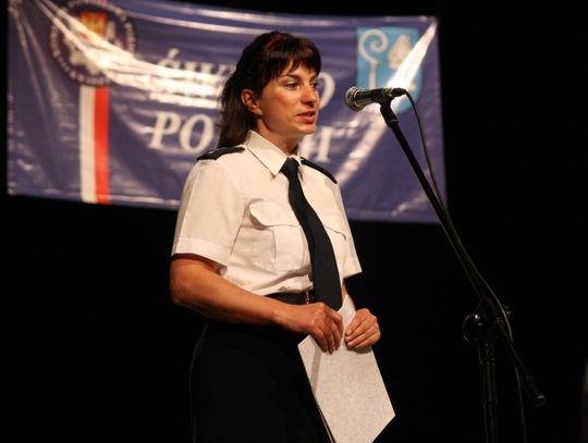 Policjantka z Kwidzyna odznaczona medalem Komisji Edukacji Narodowej