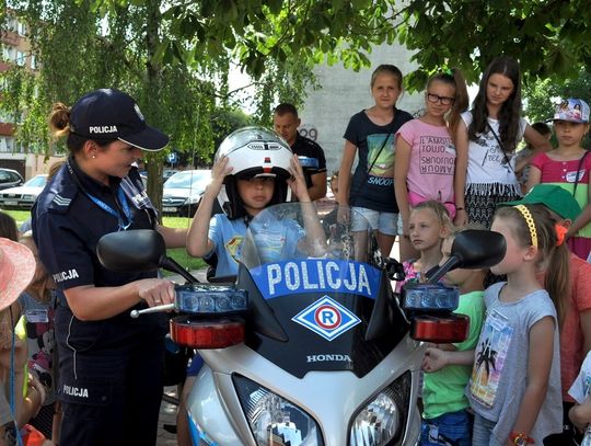 Policyjna akcja „Bezpieczne Lato 20016”. Profilaktyka w plenerze 