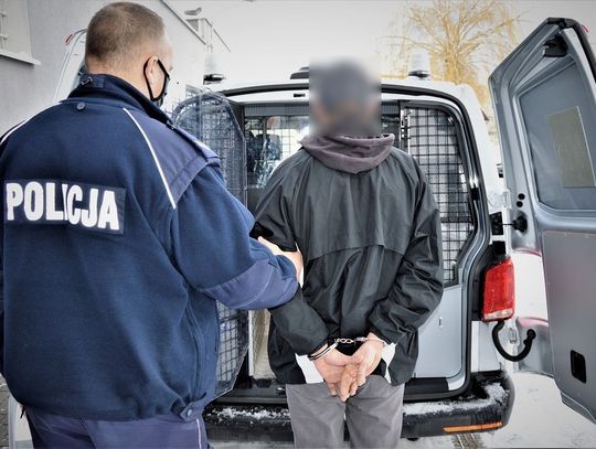 Policyjny dozór dla 29-latka za znaczną ilość narkotyków