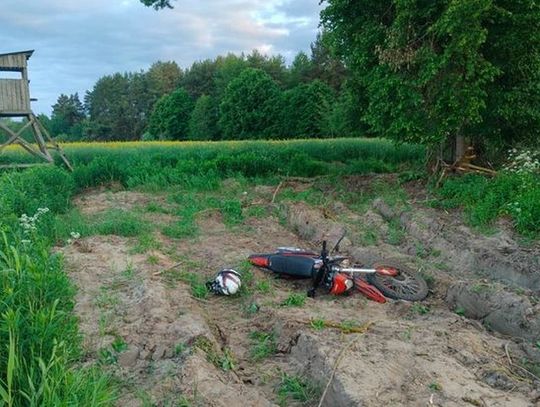 Policyjny pościg za 16-latkiem kierującym motocyklem typu cross