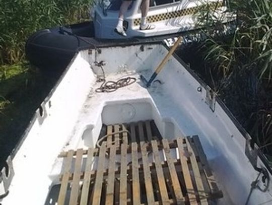 Porzucona łódka - z kradzieży