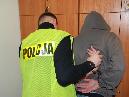 Poszukiwany &quot;ptaszek&quot; odpoczywał w ogrodzie