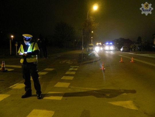 Potrąciła na przejściu. Dwie osoby ranne