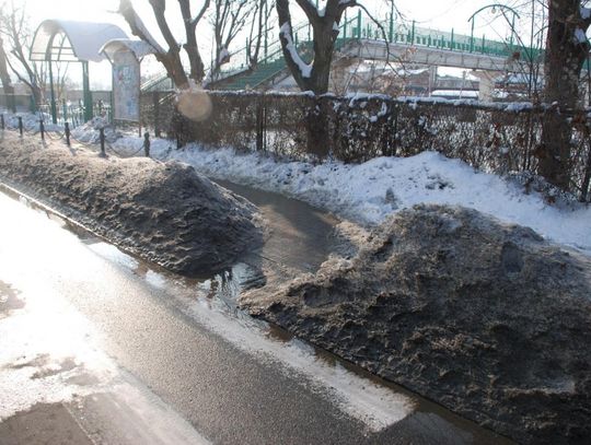 Potrącony na przejściu jest ciężko ranny