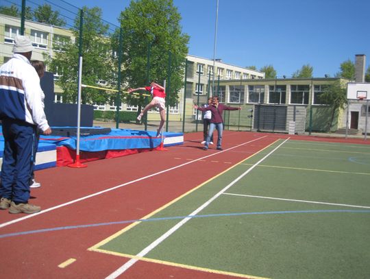 Powiatowe Igrzyska Młodzieży Szkolnej w czwórboju LA