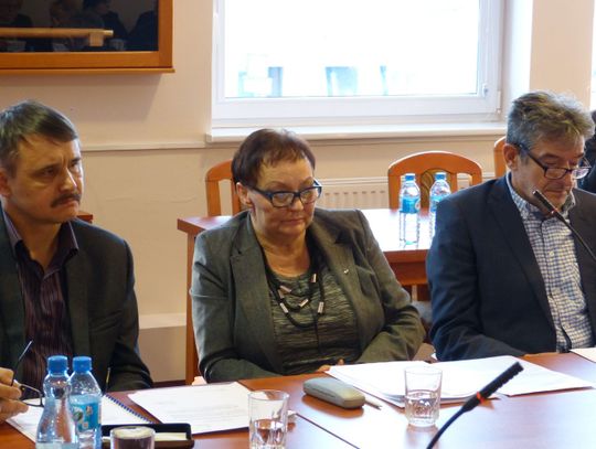 Powiatowy pokaz siły. Radni wybrali członków komisji